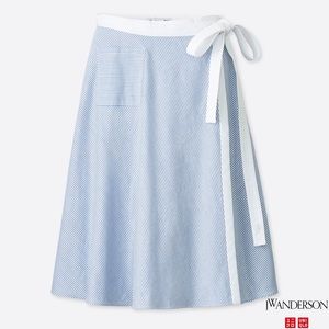 Uniqlo JW Anderson wrap skirt